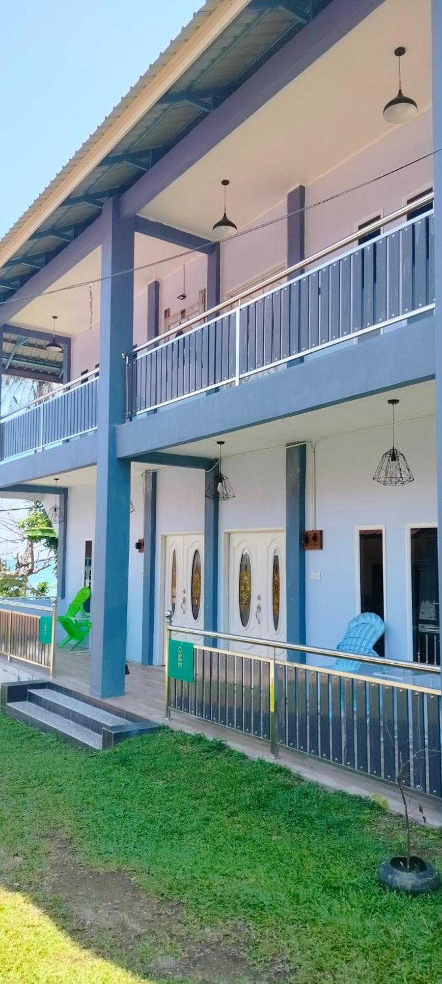 勒斯图木屋 Kampong Ayer Batang 外观 照片